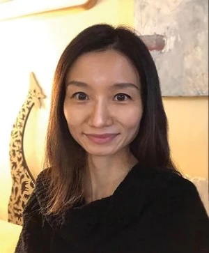 Naoko Stoop